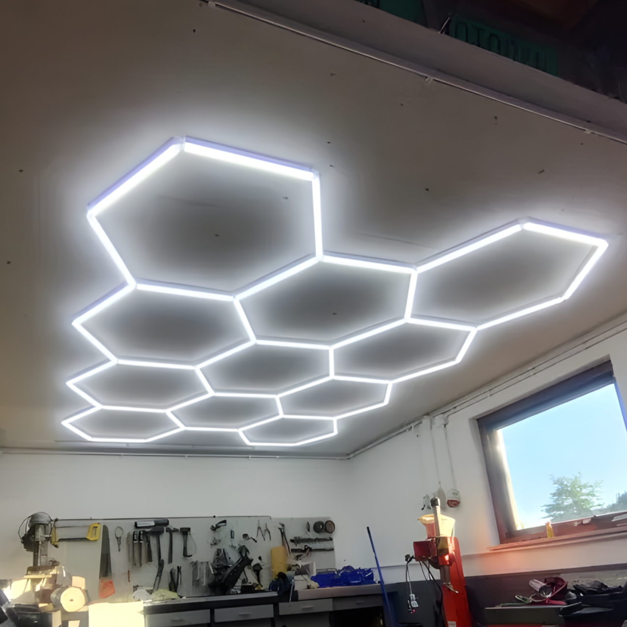 HexaLight